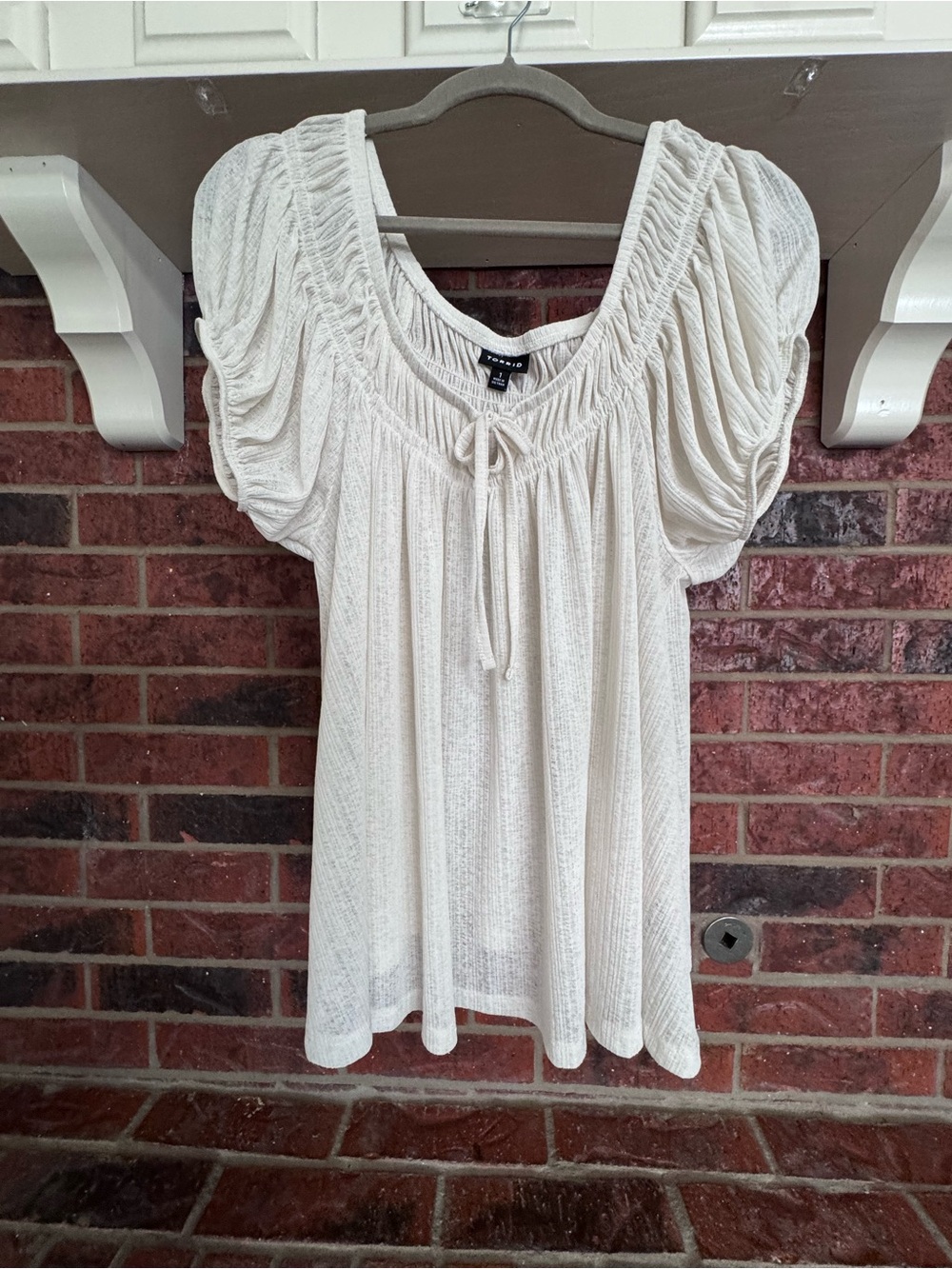 Cottagecore Blouse Cream Sz 1 or 16/18 Torrid